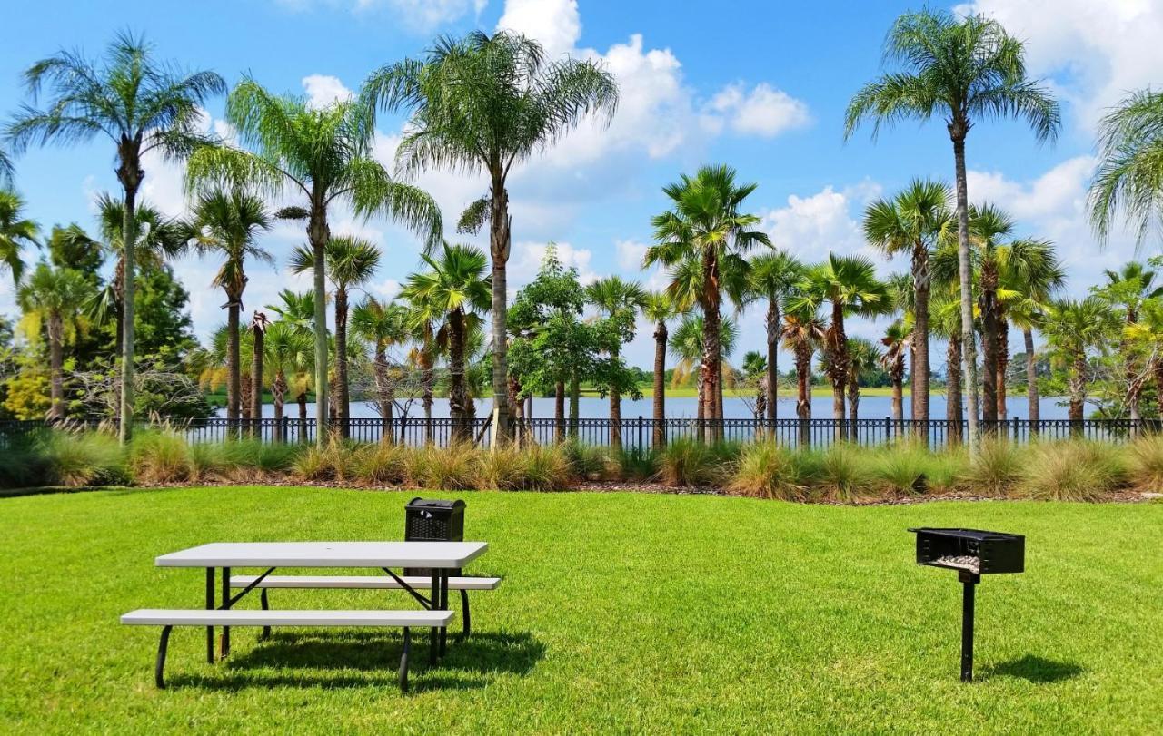 Beautiful Condo W Private Balcony Near Universal Orlando Kültér fotó