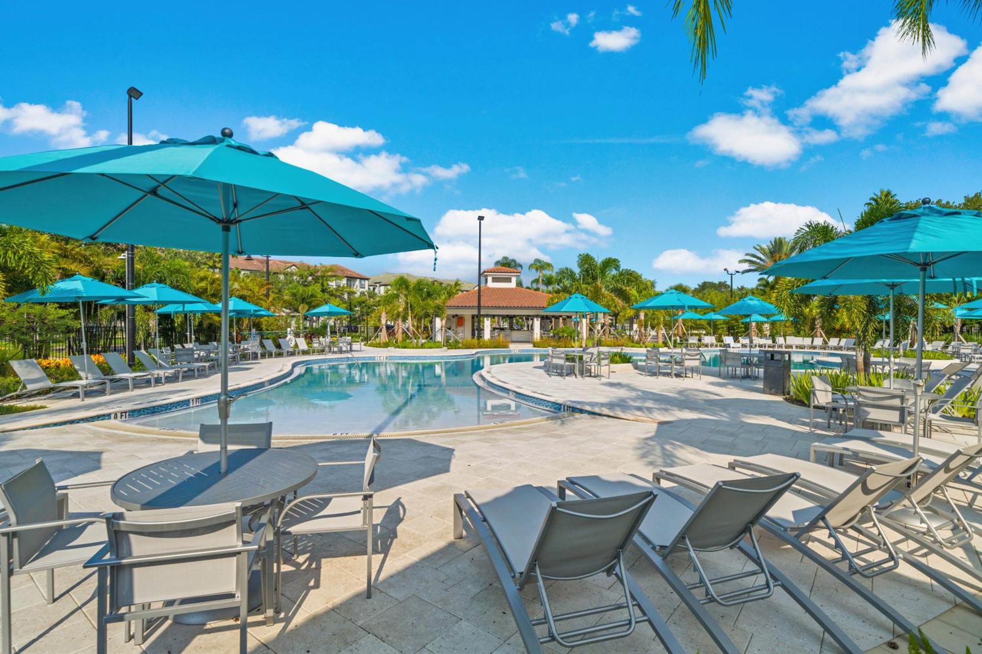 Beautiful Condo W Private Balcony Near Universal Orlando Kültér fotó