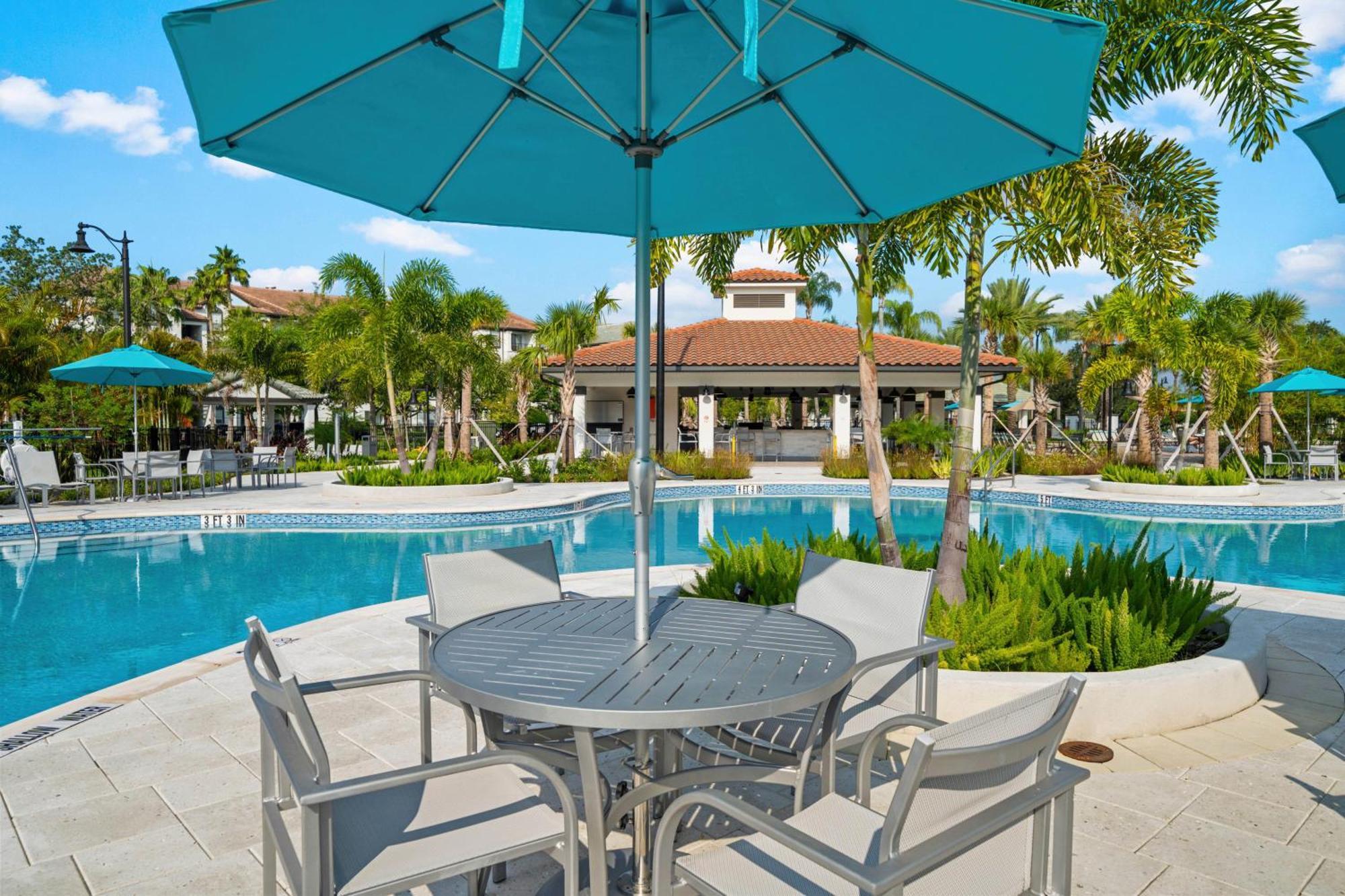 Beautiful Condo W Private Balcony Near Universal Orlando Kültér fotó