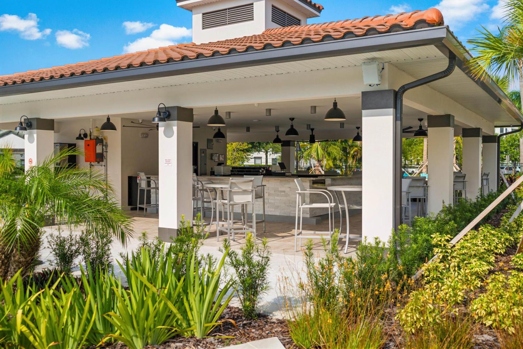 Beautiful Condo W Private Balcony Near Universal Orlando Kültér fotó